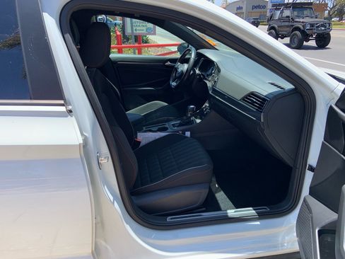 Used 2019 Volkswagen Jetta GLI FWD image 8
