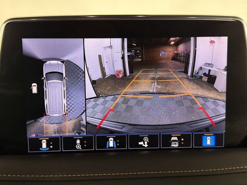 Used 2021 GMC Yukon XL AT4 w/ Rear Media and Nav Package image 33