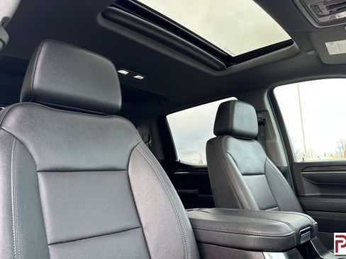 Certified 2024 Chevrolet Silverado 1500 LTZ w/ LTZ Premium Package image 19