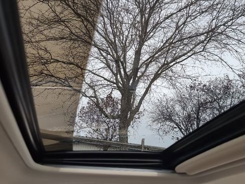 Used 2014 Toyota Camry XLE w/ Leather Package image 20