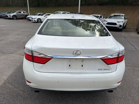 Used 2013 Lexus ES 350 w/ Premium Pkg image 9