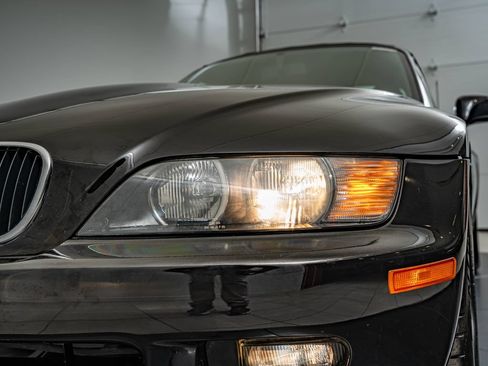 Used 2001 BMW Z3 2.5i RWD image 14