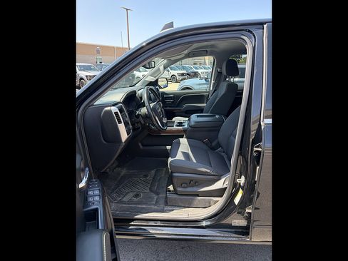 Used 2018 GMC Sierra 1500 SLE w/ SLE Value Package AWD/4WD image 8