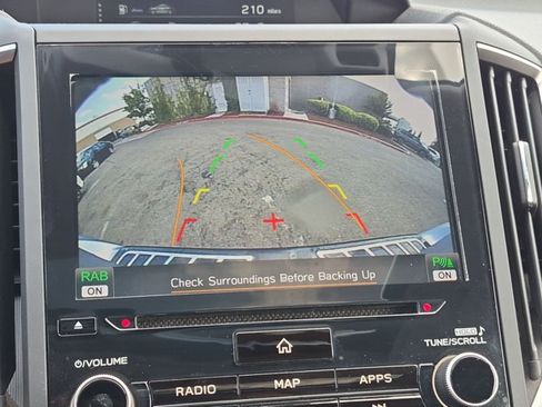 Used 2019 Subaru Crosstrek 2.0i Limited w/ Moonroof Package w/Navigation AWD/4WD image 14