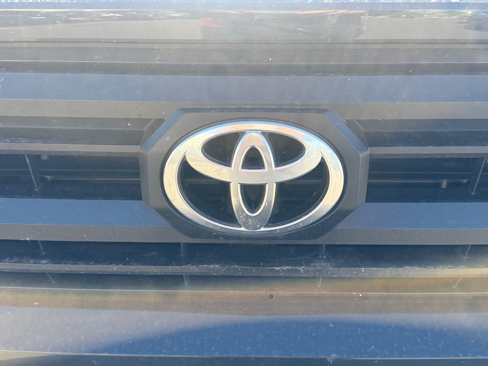Used 2025 Toyota Tacoma SR AWD/4WD image 22