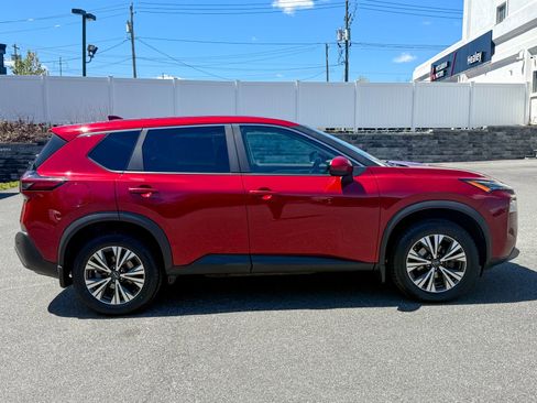 Used 2023 Nissan Rogue SV AWD/4WD image 8