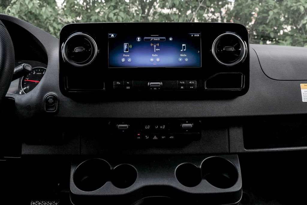 New 2026 Mercedes-Benz Sprinter 2500 image 17