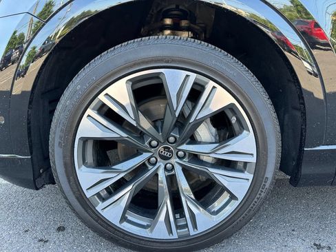 Certified 2025 Audi Q8 Premium Plus AWD/4WD image 20