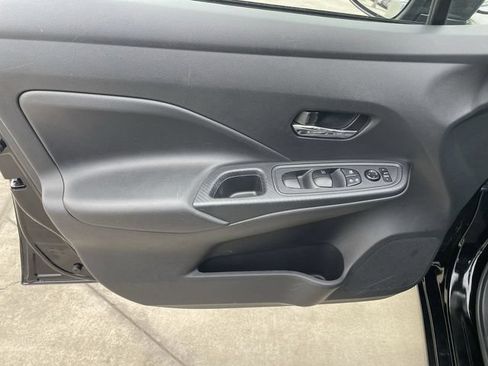 Used 2024 Nissan Versa SV FWD image 20