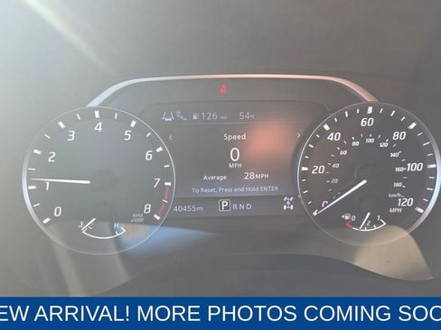 Used 2022 Nissan Frontier SV w/ SV Premium Package image 17