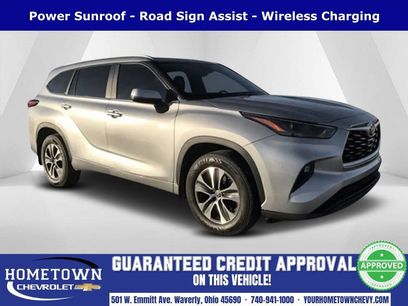 Used 2023 Toyota Highlander XLE