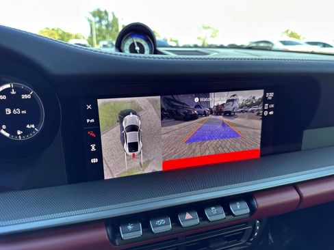 Used 2024 Porsche 911 Carrera S image 21