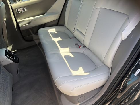 Used 2024 Hyundai Ioniq 6 SEL RWD image 21