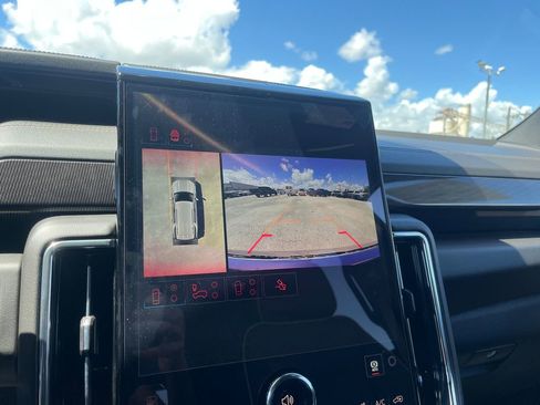 New 2026 GMC Yukon Elevation w/ Elevation Premium Package image 33