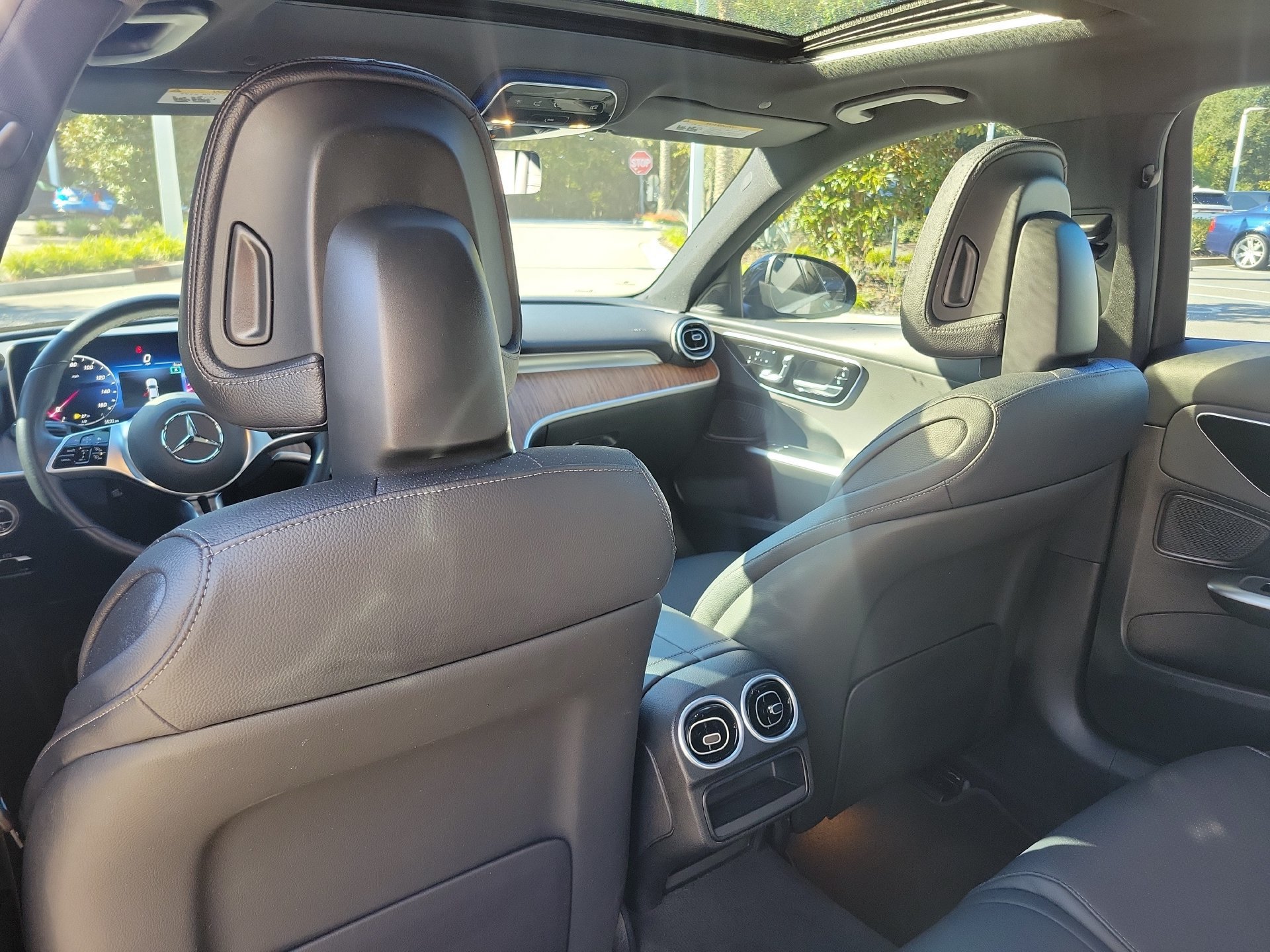 Used 2023 Mercedes-Benz C 300 Sedan image 14