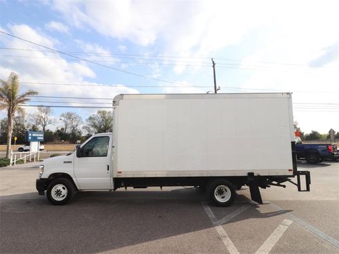 Used 2023 Ford E-350 and Econoline 350 Super Duty w/ Power Windows & Locks Group image 10