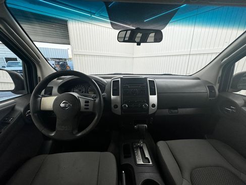 Used 2010 Nissan Xterra S image 12