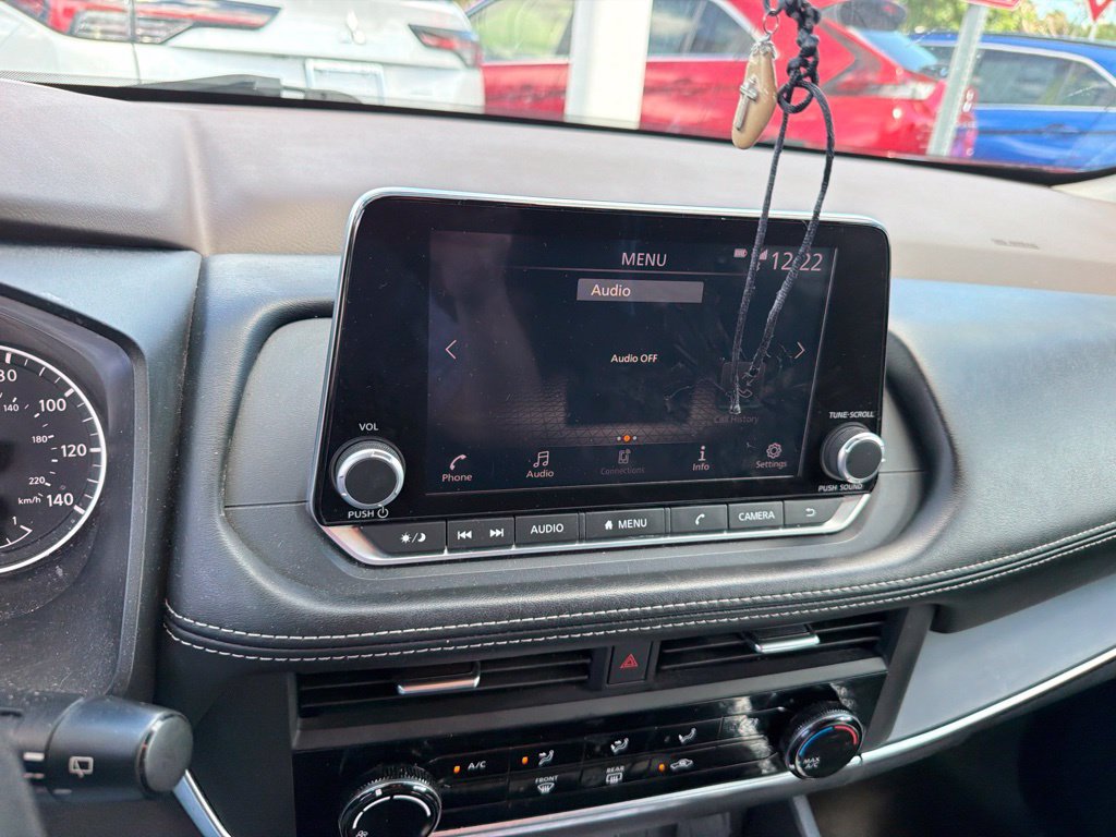 Used 2023 Nissan Rogue S FWD image 5