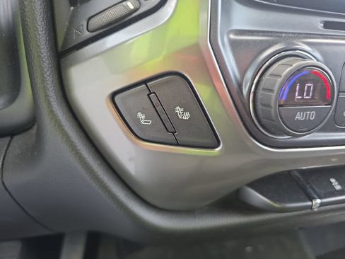 Used 2018 Chevrolet Silverado 1500 LT w/ All Star Edition AWD/4WD image 27