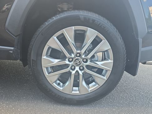 Used 2025 Toyota RAV4 XLE Premium w/ Weather Package FWD image 34