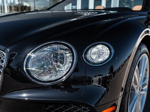 Certified 2023 Bentley Continental GT Mulliner AWD/4WD image 22