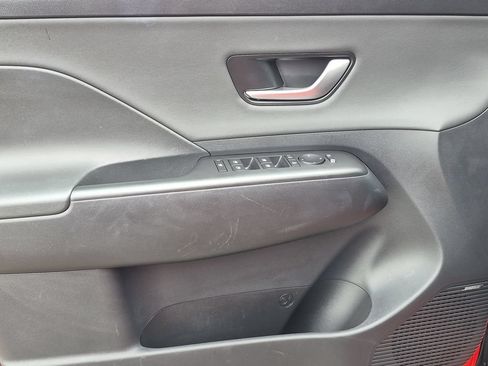 Certified 2024 Hyundai Kona Limited AWD/4WD image 13