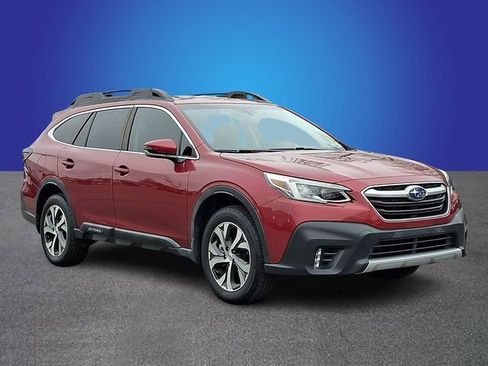 Used 2021 Subaru Outback Limited image 3