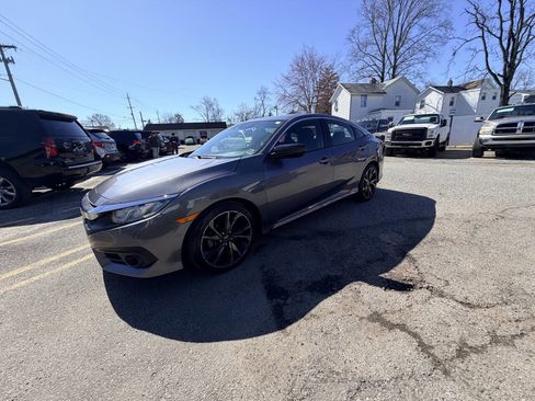 Used 2021 Honda Civic Sport image 23
