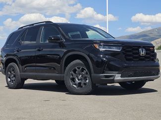 New 2025 Honda Pilot TrailSport video 2