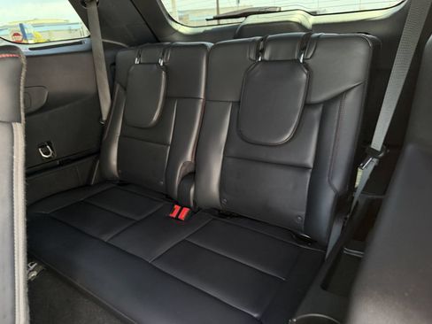 Used 2025 Ford Explorer ST-Line RWD image 28