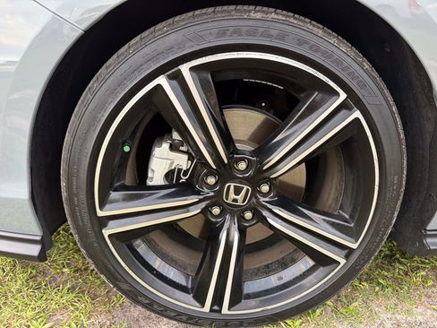 Used 2024 Honda Accord Sport image 5