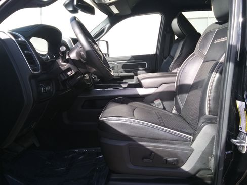 Used 2024 RAM 2500 Laramie w/ Night Edition image 13