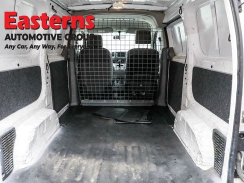 Used 2020 Nissan NV200 S image 9