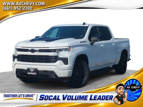 Used 2023 Chevrolet Silverado 1500 RST RWD image 1