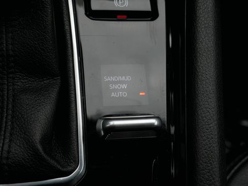 Used 2024 Jeep Compass Limited AWD/4WD image 31