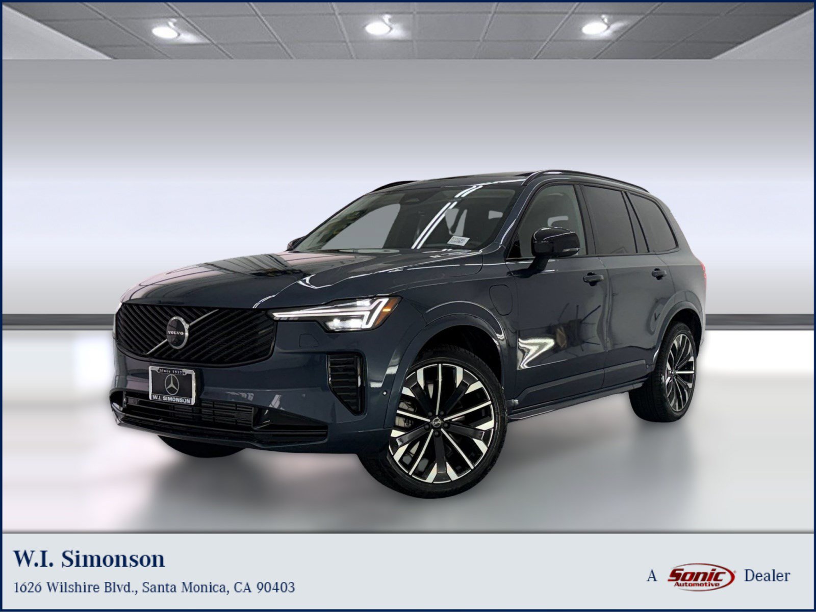 Used 2026 Volvo XC90 T8 Ultra w/ Protection Package AWD/4WD image 1