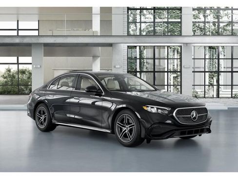 New 2026 Mercedes-Benz E 350 4MATIC Sedan image 11