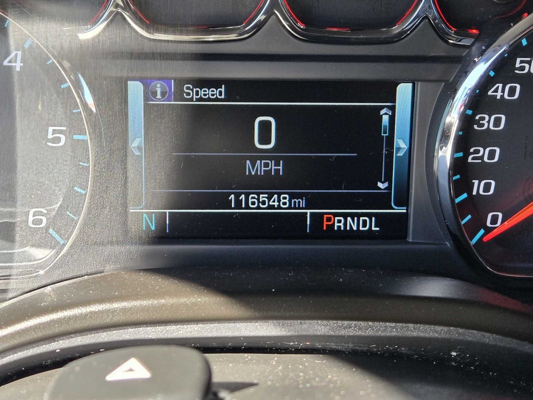 Used 2019 Chevrolet Suburban LT AWD/4WD image 10
