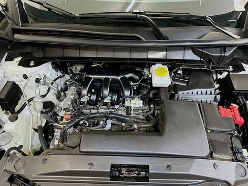 Used 2023 Nissan Pathfinder S AWD/4WD image 34