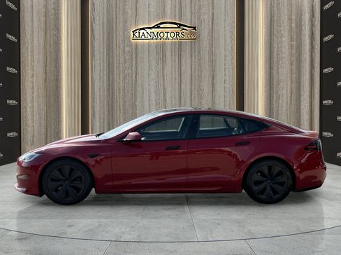 Used 2022 Tesla Model S image 9