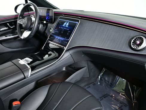 Used 2024 Mercedes-Benz EQE 350+ 4MATIC Sedan w/ Pinnacle Trim Package image 29