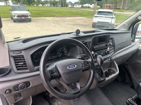 Used 2024 Ford Transit 250 148 Medium Roof Extended AWD image 16