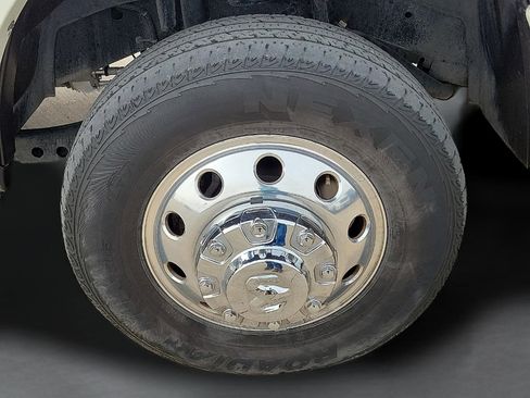 Used 2023 RAM 3500 Limited image 7