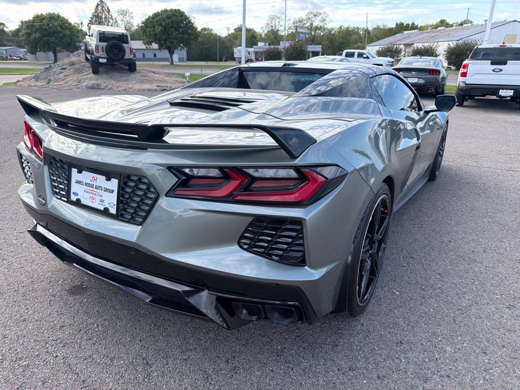 Used 2023 Chevrolet Corvette Stingray Preferred Conv w/ Z51 Performance Package RWD image 8
