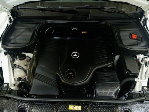 Certified 2024 Mercedes-Benz GLE 450 4MATIC image 10