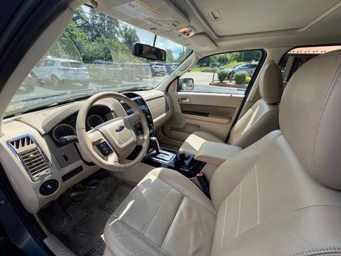 Used 2010 Ford Escape Limited AWD/4WD image 11