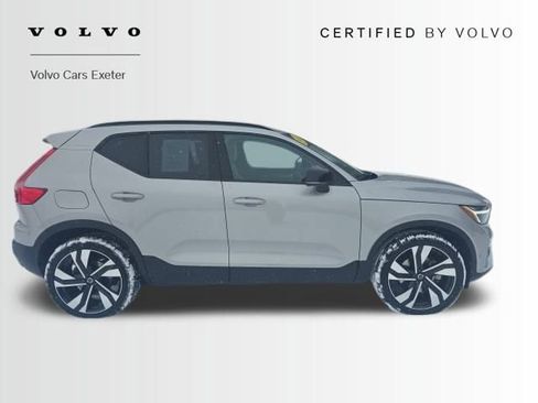 Certified 2023 Volvo XC40 B5 Plus w/ Driver Assist Package image 12