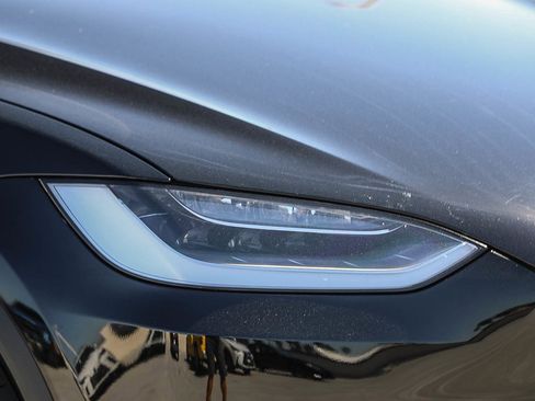 Used 2023 Tesla Model X AWD/4WD image 8