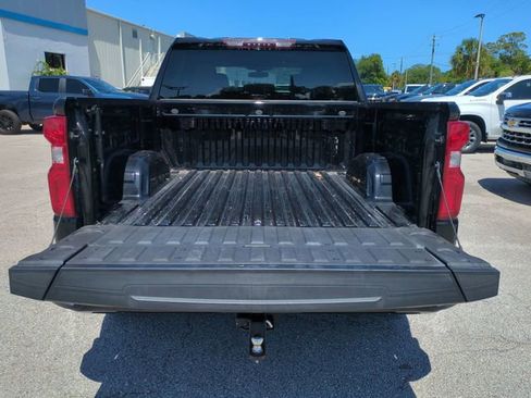 Used 2022 Chevrolet Silverado 1500 Custom RWD image 14