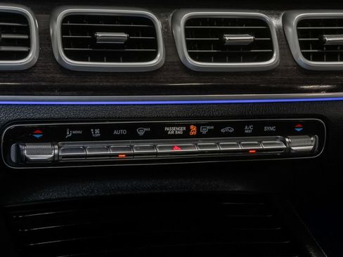 Used 2020 Mercedes-Benz GLE 350 4MATIC image 23